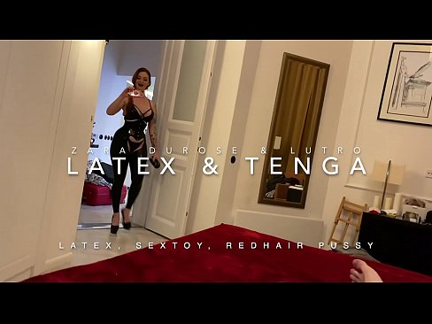 ❤️ Dada wa kambo mwenye kichwa chekundu akiwa amevalia vazi la latex alilobanwa na kaka wa kambo kwetu sw.pornpictureshq.ru ❌️❤
